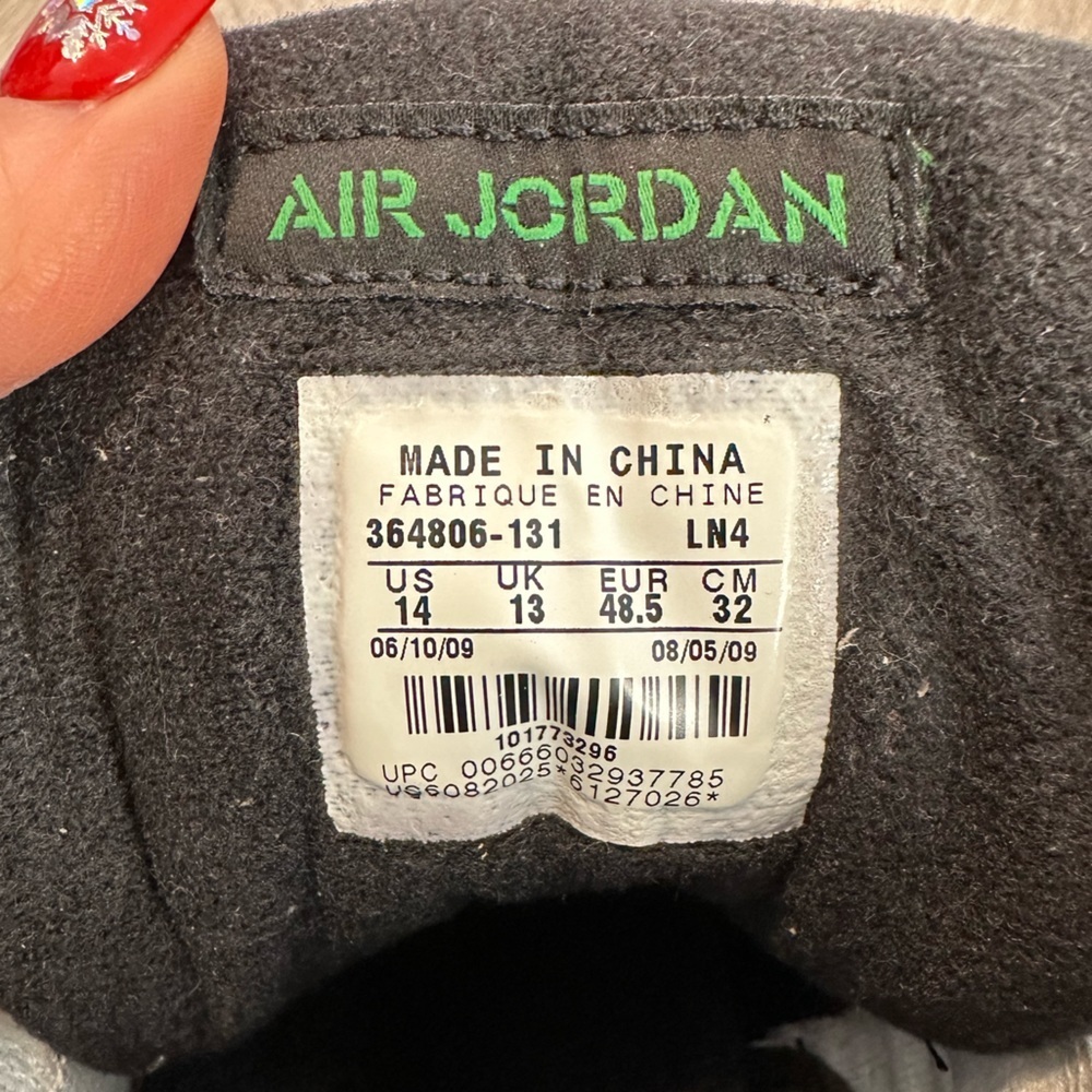Air Jordan 60 Plus Retro Boston Celtics Sneakers - Picture 6 of 6